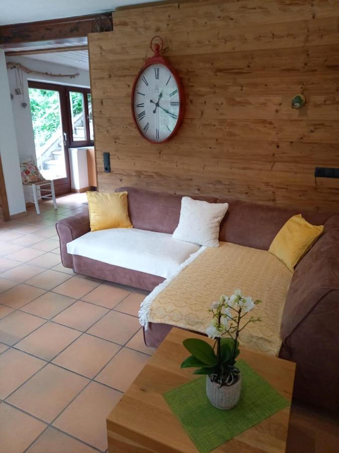 Aparthaus Am Walde & Appartement Sonnenseite Bartholomäberg Eksteriør billede