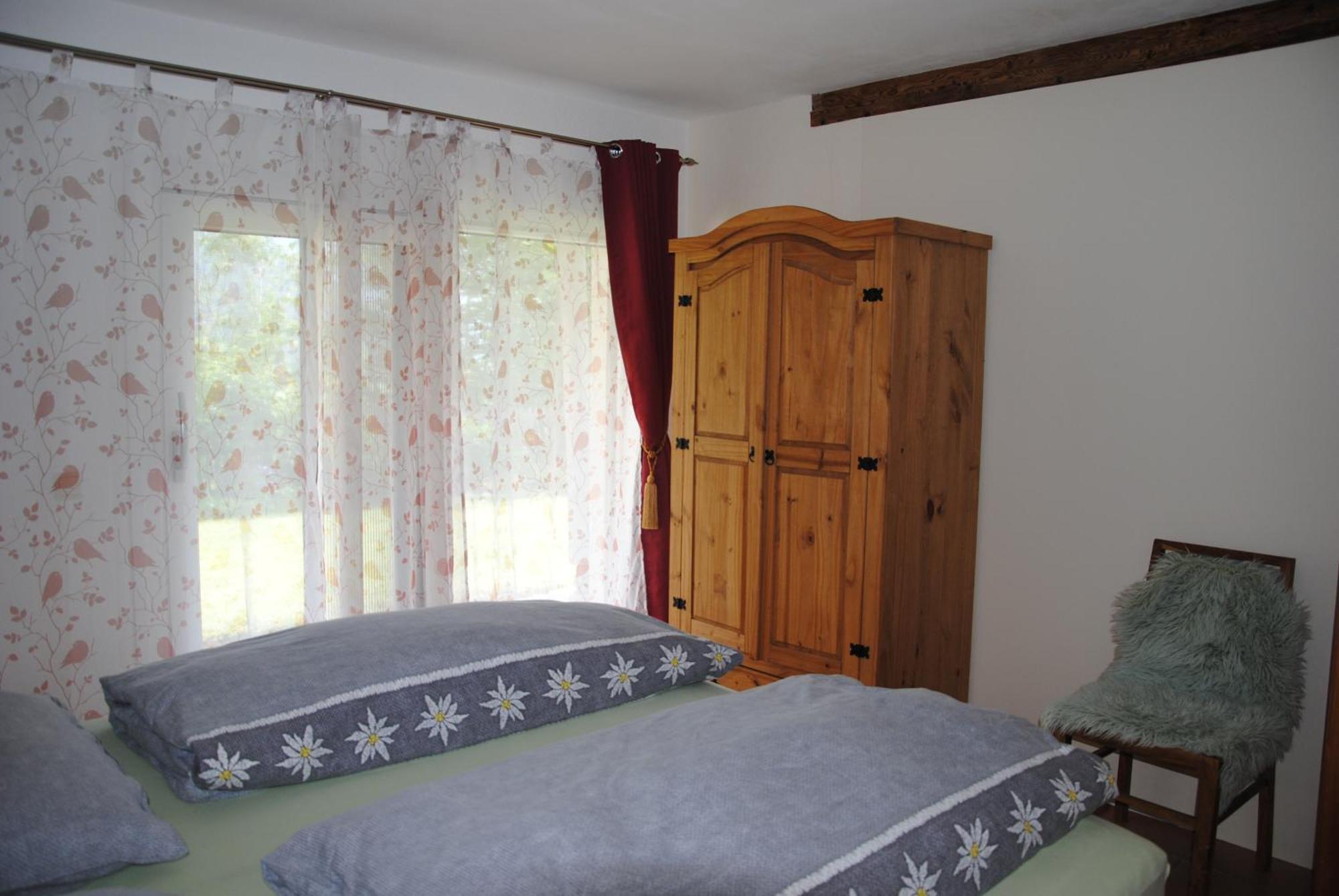 Aparthaus Am Walde & Appartement Sonnenseite Bartholomäberg Eksteriør billede